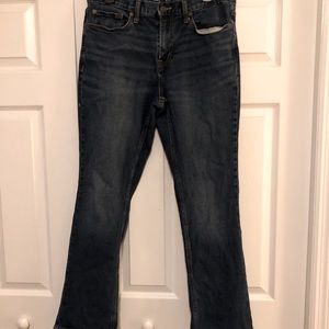Old navy boot-cut jeans size: 32x32